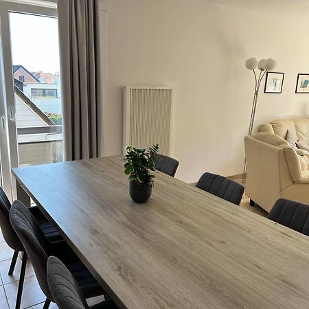 אוסטנדה Ruim Zonnig Appartement Op 50M Van Strand מראה חיצוני תמונה